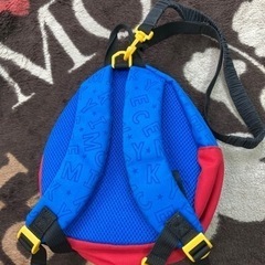【中古美品】迷子ハーネス付き子供用 リュック こども用 子ども用 ベビーリュック ミッキーマウス 全身 ぬいぐるみ キッズリュック　ハーネス リュックサック 迷子紐 子供用 子供 ディズニー 男の子 女の子 一升餅   転倒時頭部保護 ヘッドガード セーフティ 安全グッズ クッション 青の画像
