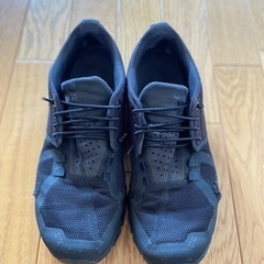 【ON（オン）】のスニーカー　26.5cmの画像
