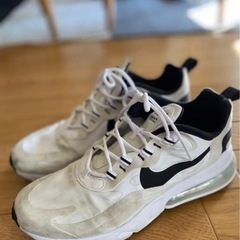 大幅値下げ！【Nike Air Max 270react】ナイキ...