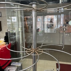 【お引取り可能な方】商品陳列用回転式ラックの画像