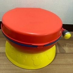 《お取引終了》【中古】トイトレ おまる ディズニー ミッキーマウス いす型おまる 踏み台になる ロードレーサー 車 トイレトレーニング インテリアに馴染む小さなトイレ イス 椅子 The first years  の画像
