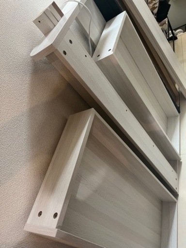 セミダブル　引き出し付きベッドフレーム