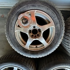 ブリジストン ブリザック 215/65R16 ホイール付きスタッドレスの画像