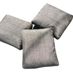 【ジ0302-11】3人掛けソファー オッドマン+クッションのみの画像