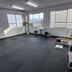 子供連れ大歓迎　プライベートジムHPER学園前店の画像