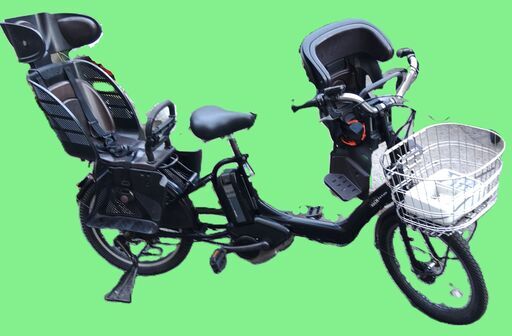 c37?土日もお子様と土足のまま、いろいろなタイプのご試乗が可能です。  ?️２０インチ、チャイルドシート、３人乗り、２人乗り、１人乗