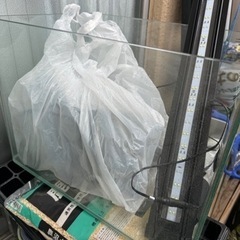 水槽　ライト　フィルター　溶岩石