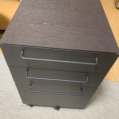 家具 オフィス用家具 机・チェアー・収納ボックス付きの画像