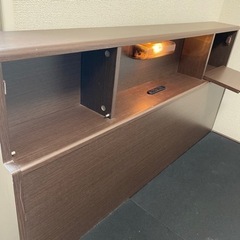 セミダブルベッドフレーム　訳ありの画像