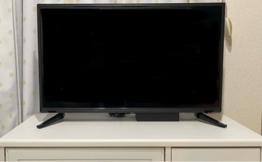 液晶テレビ32型　DVDプレイヤー内蔵