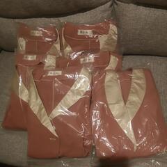 エステ制服速乾伸缩性10着ありバラ売り可能の画像