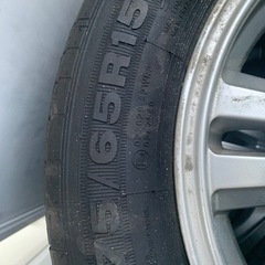 車のパーツ タイヤ、ホイール