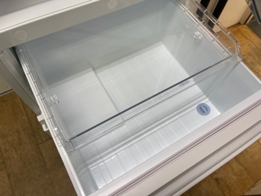 値下げしました！！！TOSHIBA製★2022年製★展示品★3ドア冷蔵庫★1年間保証付き