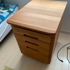 【美品】マルニ木工 maruni 勉強机 木製 美品】maruni マルニ木工 エレガンス ⭐︎猫足学習机セット