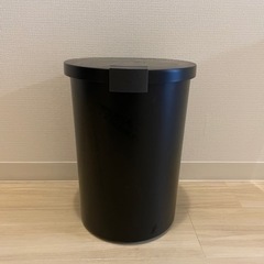クード　ラウンドロック　ゴミ箱