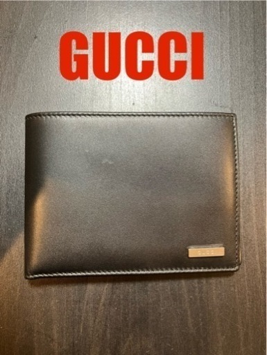【新品同様】GUCCI メンズ 二つ折り財布 小銭入れ カード入れ お札入れ メンズ レザー