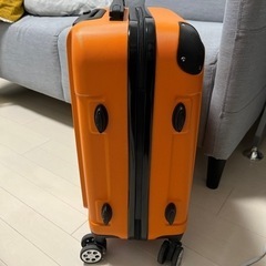 キャリーケースの画像