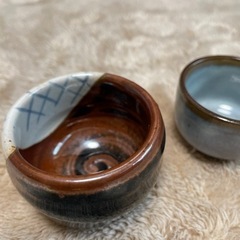 ぐい呑みとおちょこ各1個　2個セットでの画像