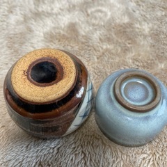 ぐい呑みとおちょこ各1個　2個セットでの画像