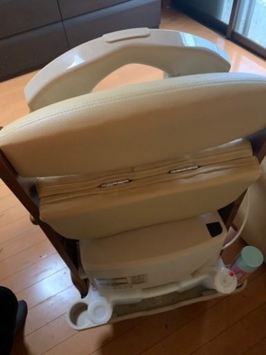 ポーダブル　介護用　トイレ　　　
