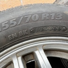 13インチホイールセット（22年製タイヤ付き）の画像