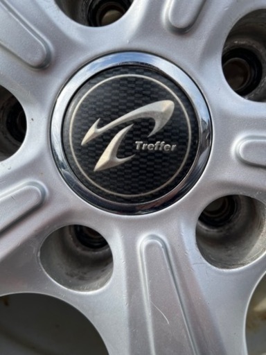 車のパーツ タイヤ、ホイール