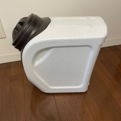 ドッグフード保存容器の画像