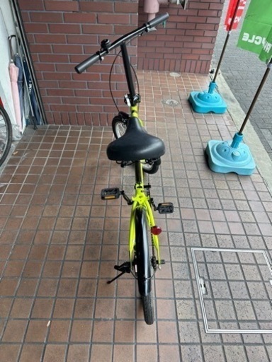20インチ　折り畳み自転車　黄緑色