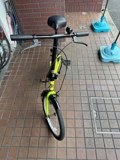 20インチ　折り畳み自転車　黄緑色
