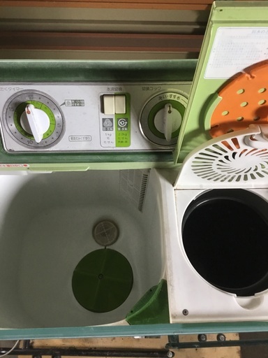 最終値下げ❤️2層洗濯機‼️サブ洗濯機に最適❣️ (鯉太郎
