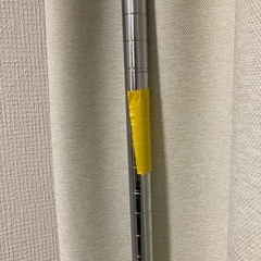 ハンガーポール付きスチールラックの画像