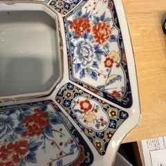 陶器の灰皿の画像