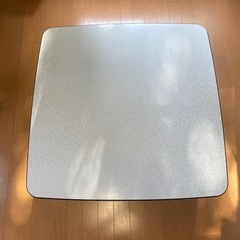 こたつテーブル