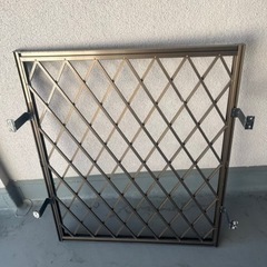 ヒシ面格子の画像