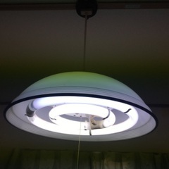 照明器具　蛍光灯の画像