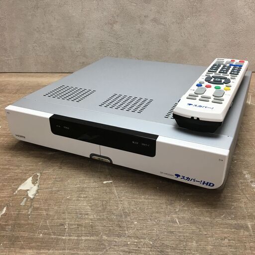 3/5終  HUMAX スカパーHDチューナー SP-HR200H リモコン付き 動作確認済 24c菊E