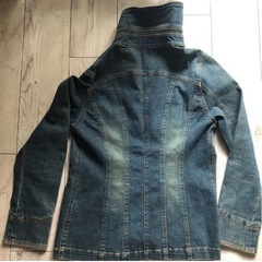 デニムジャケットの画像