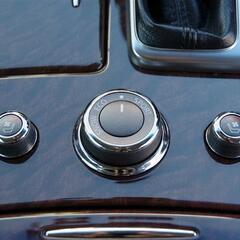 【自社ローン/総額支払い表示】フーガハイブリッド・本革シート/バ...