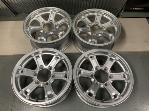 ウエッズ★キーラー　16×７J　６H139.7　＋26　215ハイラックスサーフ　215W　210W