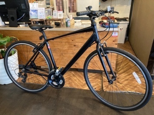 【PROGAR チェーン新品！】アルミフレーム　3×7速　700×32cクロスバイク　マットブラック