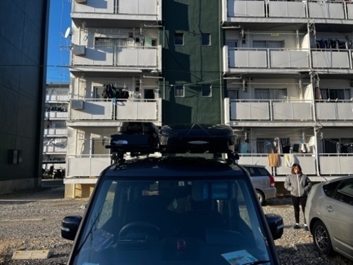 ルーフボックスとキャリアとDIYカーゴ