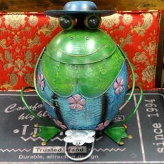 不二貿易 ペダル式 スチール ゴミ箱 カエル ブリキ ダストボックス 容量：4L 蛙 ごみ箱 アンティーク調 札幌市 中央区 南12条の画像
