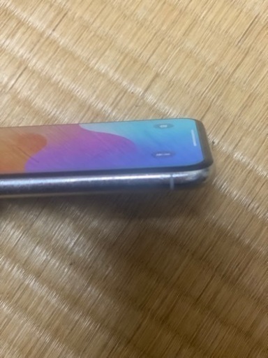 iPhoneXS 256GBホワイトSIMロックなし