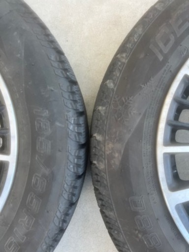 車のパーツ タイヤ、ホイール