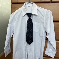卒園　入学　フォーマル　ジャケット　ワイシャツ　ネクタイ　3点セット　サイズ130の画像