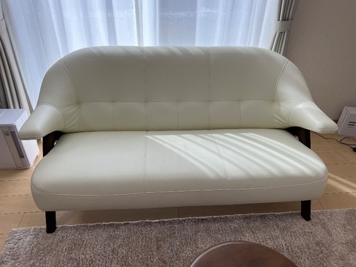 【お受け渡し予定者決定しました】3/16までに取りに来て下さる方限定でお値下げします！アサヒ木工　ソファ