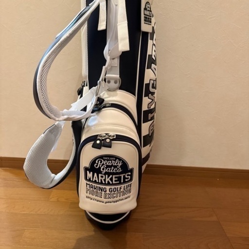 パーリーゲーツスタンド付きキャディバック