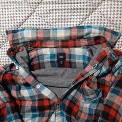 gapメンズシャツ　サイズMの画像