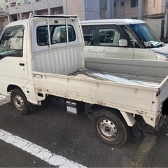 決まりました🎉神奈川県相模原市のお客様💡車検付き！距離8万km！！4WD！5MTスバルサンバートラック🛻軽トラの画像