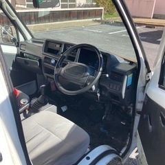 決まりました🎉神奈川県相模原市のお客様💡車検付き！距離8万km！！4WD！5MTスバルサンバートラック🛻軽トラの画像